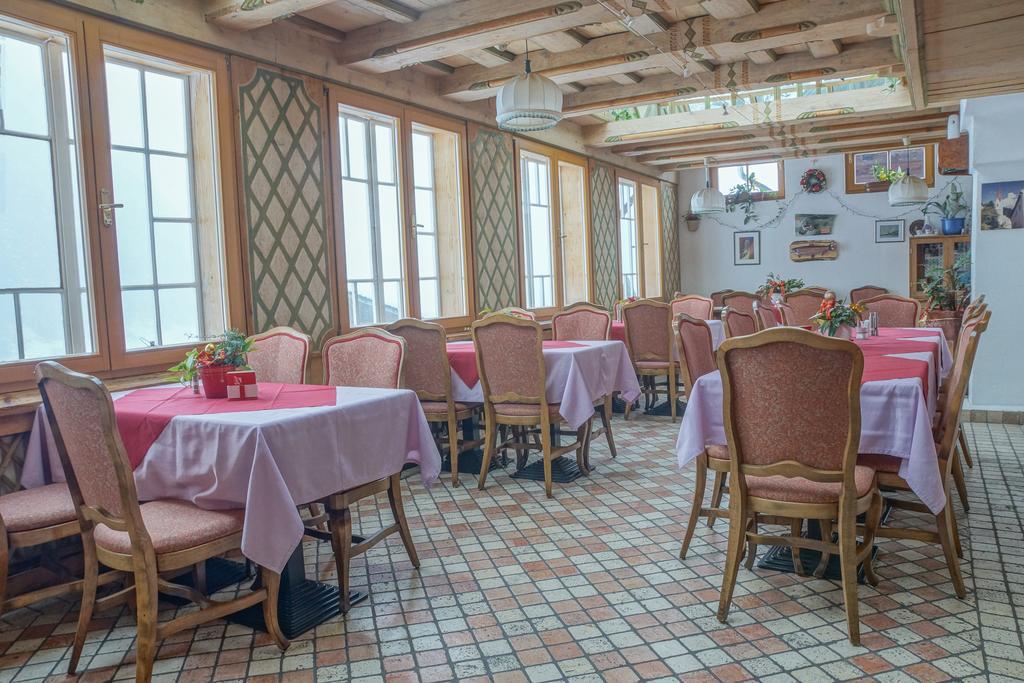 Gasthof Dorfschenke Stall Luaran gambar