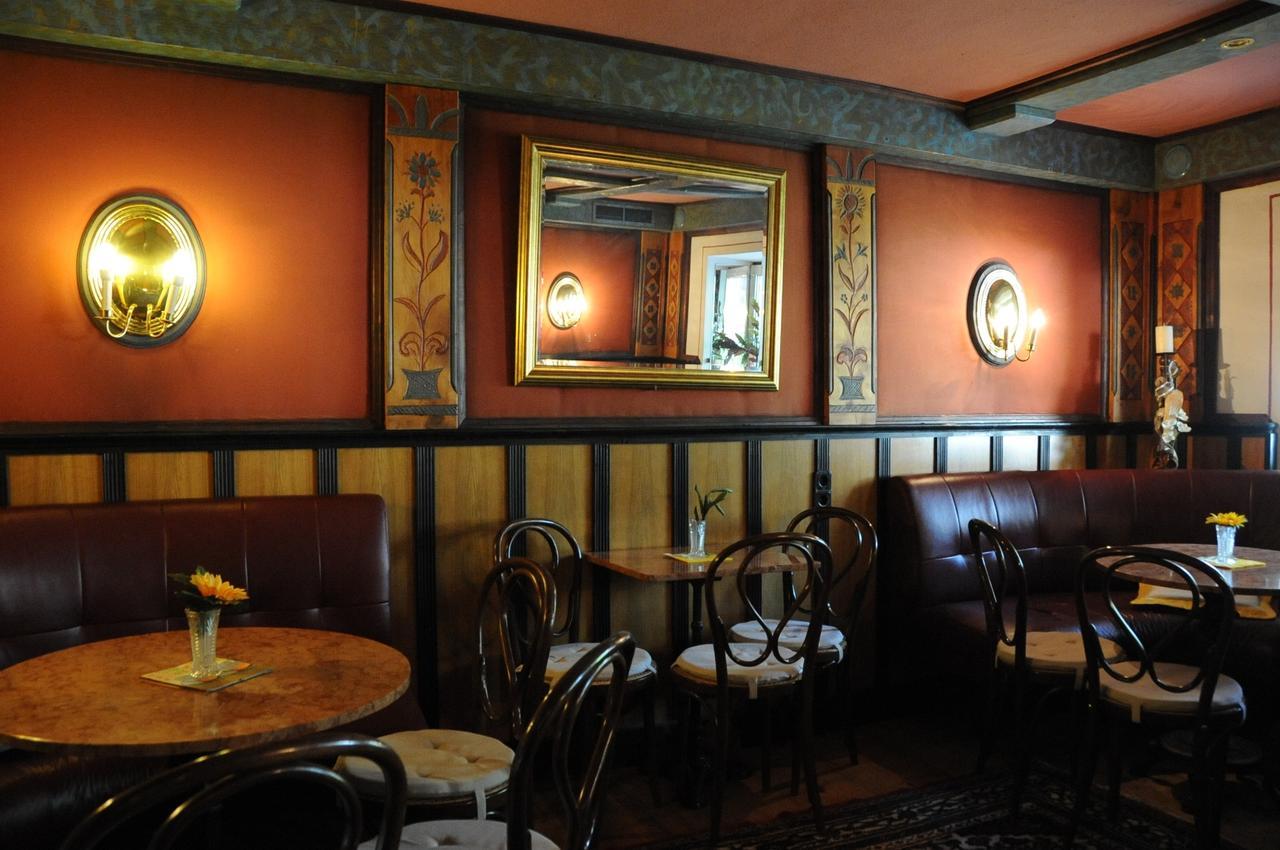 Gasthof Dorfschenke Stall Luaran gambar