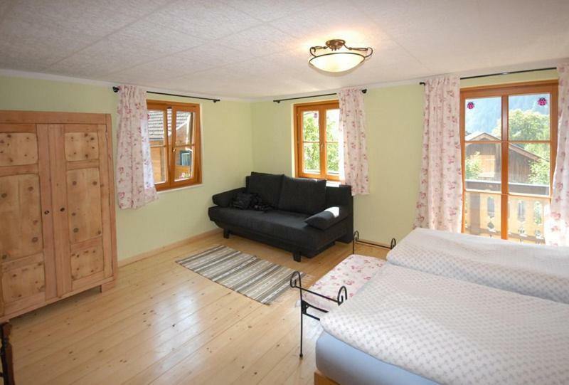 Gasthof Dorfschenke Stall Luaran gambar